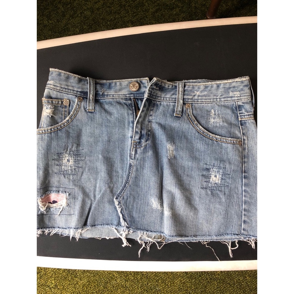American eagle destroyed denim mini
